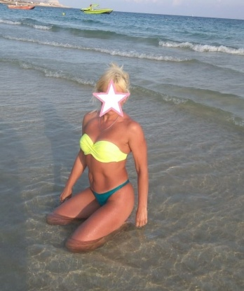 Моя нежная и опытная натура поможет тебе расслабиться и забыть обо всех проблемах. Живу в сказочной Москве, Москва - то место, где мы встретимся для незабываемого приключения. Я могу предложить тебе широкий спектр услуг, от массажа до эротических игр, порадовать тебя своим умением и страстным телом. Мои красивые фото и положительные отзывы подтверждают, что каждая минута со мной стоит внимания. Я жду тебя, чтобы вместе создать волшебное время наслаждения и удовольствия. 💋 10027, 38 лет